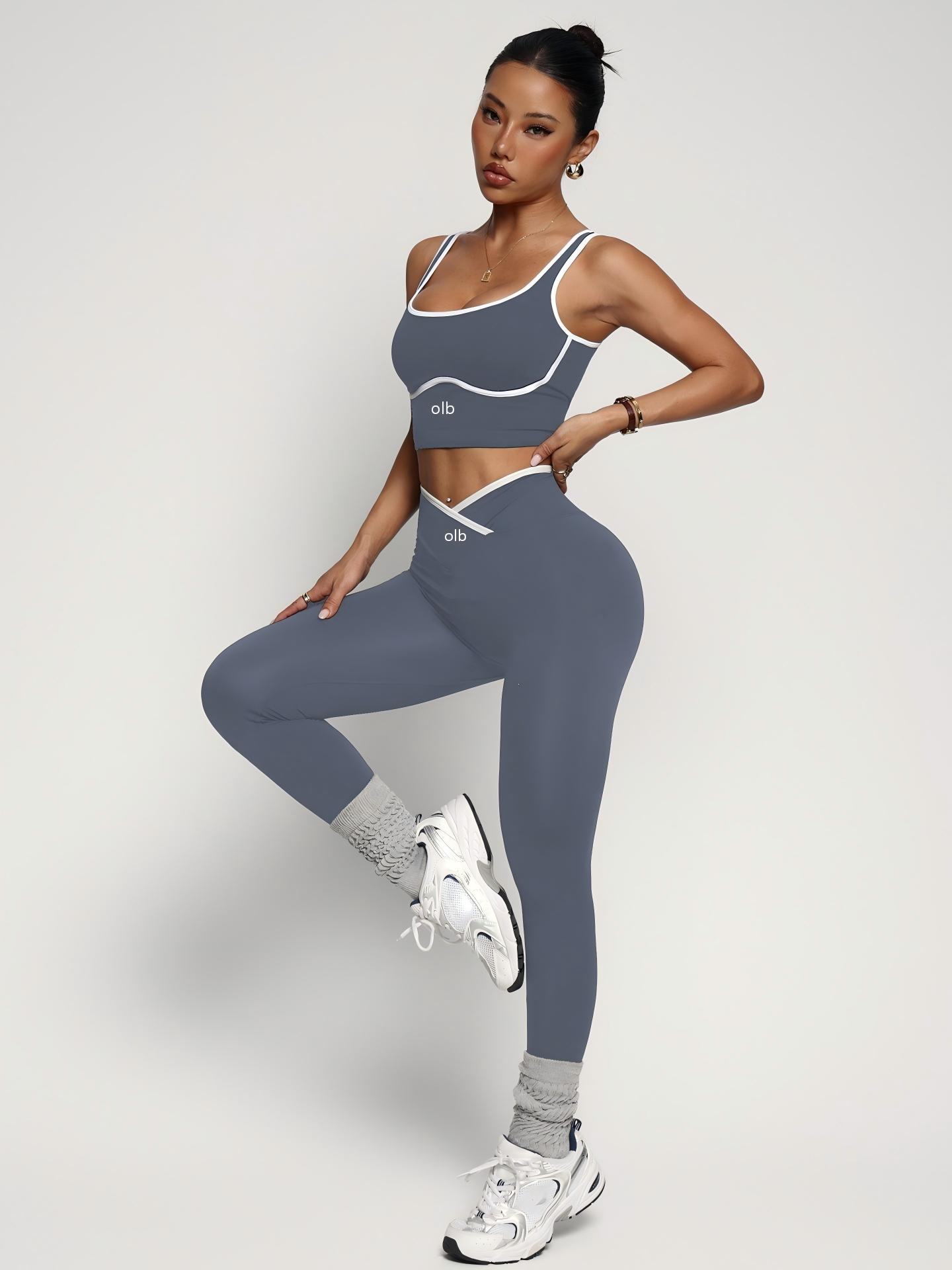 2ピースの新しいスポーツブラベストパンツフィットネススーツ、 - Sports Bra High Impact のレビューと価格