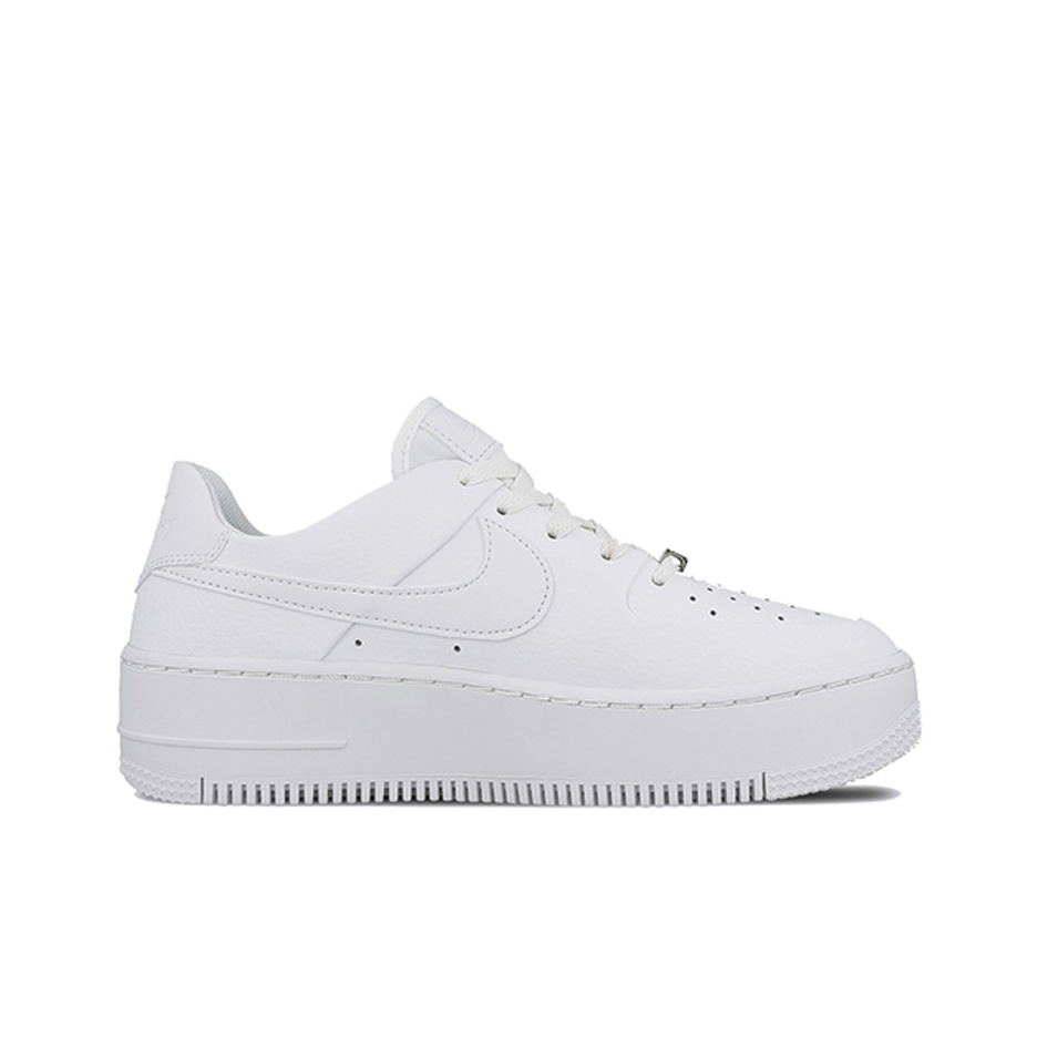 ナイキ エアフォース1 セージトリプルホワイト レディース  - Nike Shoes Air Force 1 のレビューと価格
