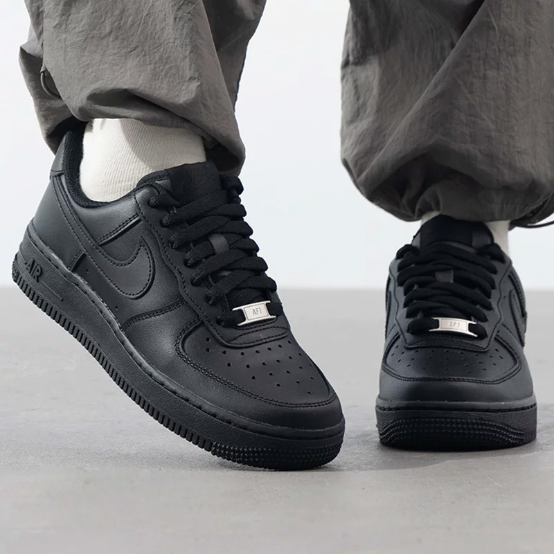 ナイキ エアフォースワン レディーススニーカー ボードシュー - Nike Shoes Air Force 1 のレビューと価格