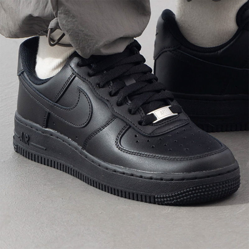 ナイキ エアフォースワン レディーススニーカー ボードシュー - Nike Shoes Air Force 1 のレビューと価格