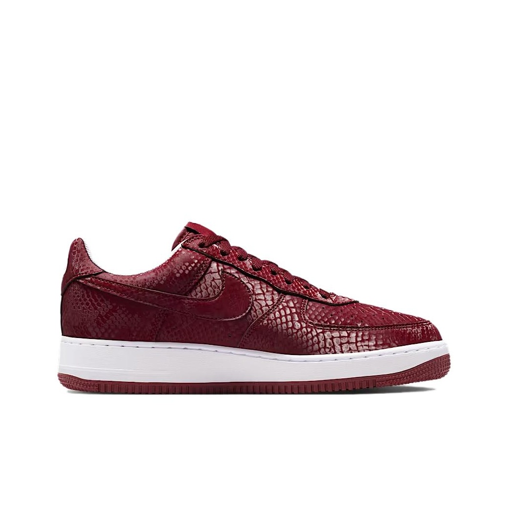 ナイキ x コービー・ブライアント エアフォース1 通気性の - Nike Shoes Air Force 1 のレビューと価格