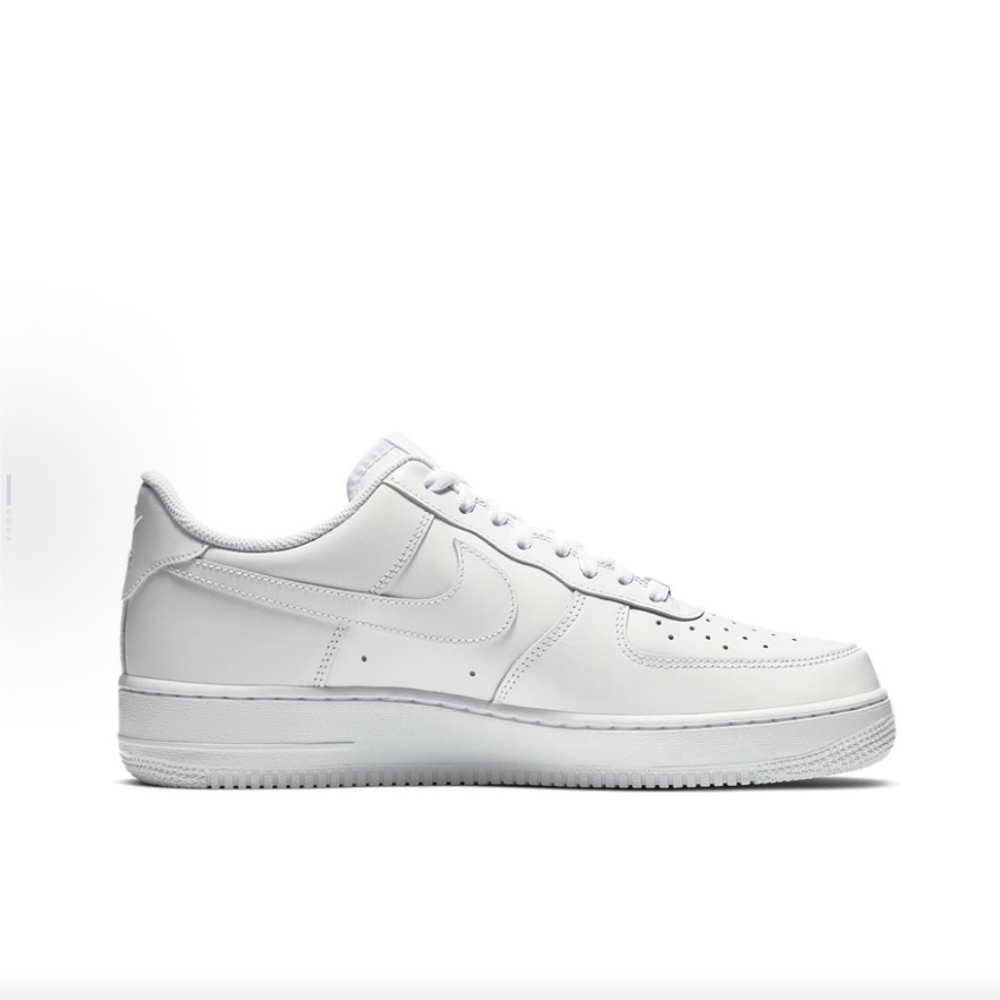 ナイキ エア フォース 1 AF1 オールホワイト ユニセッ - Nike Shoes Air Force 1 のレビューと価格