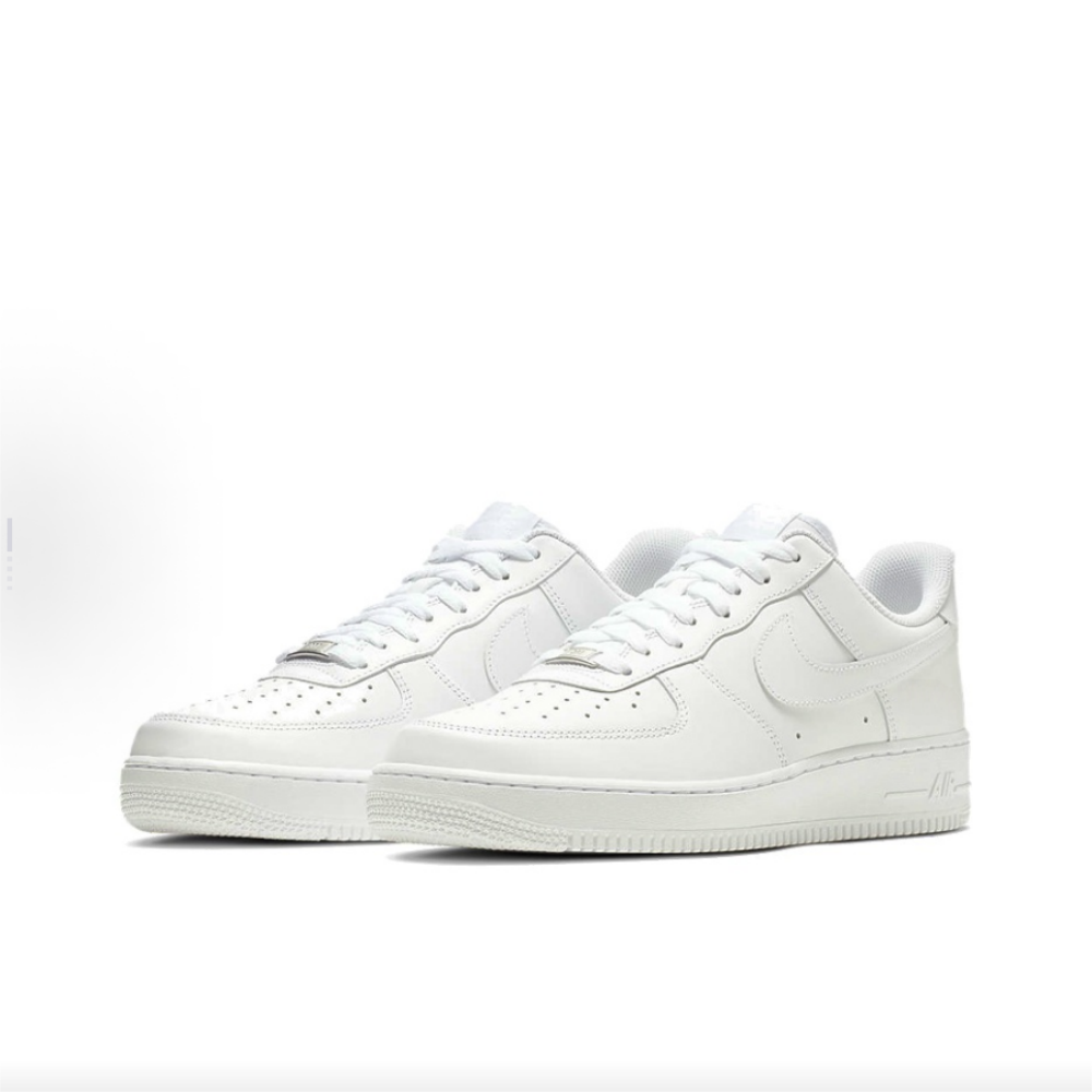 ナイキ エア フォース 1 AF1 オールホワイト ユニセッ - Nike Shoes Air Force 1 のレビューと価格